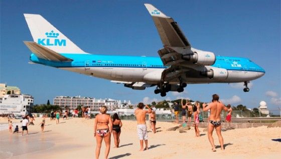 Most Awesome Beach In The World Maho Beach Resort