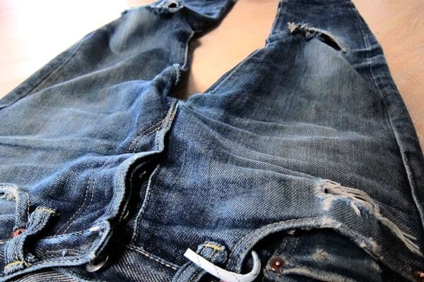 How to Break in Your Unwashed Jeans - Ultimate 