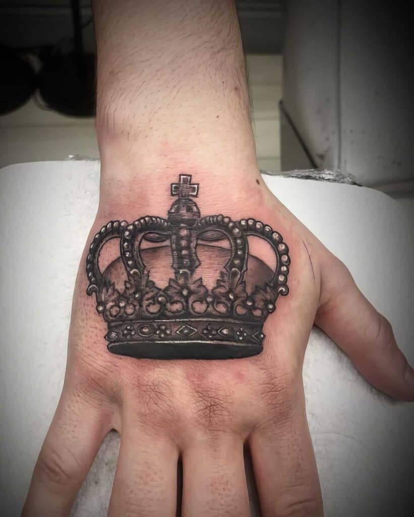 KING CROWN TATTOO‼️ PM FOR MORE INFO AND DON'T FORGET TO LIKE AND FOLL... |  TikTok