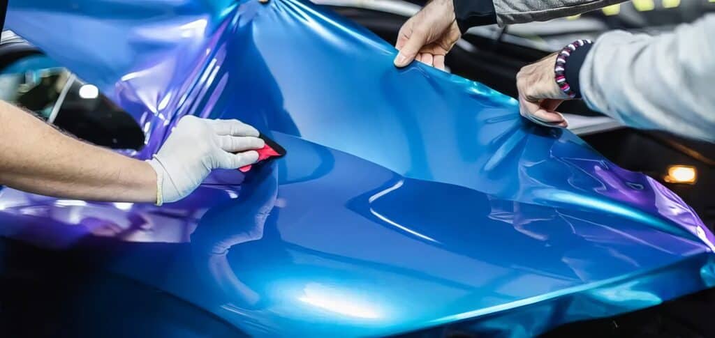 applying a car wrap 2