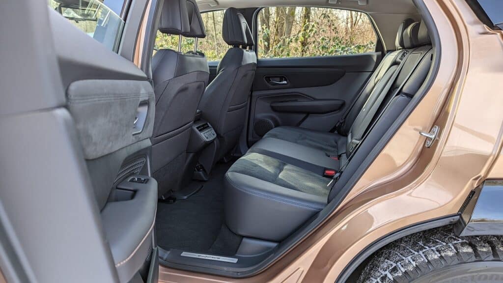 2023 Nissan Ariya rear seat leg room