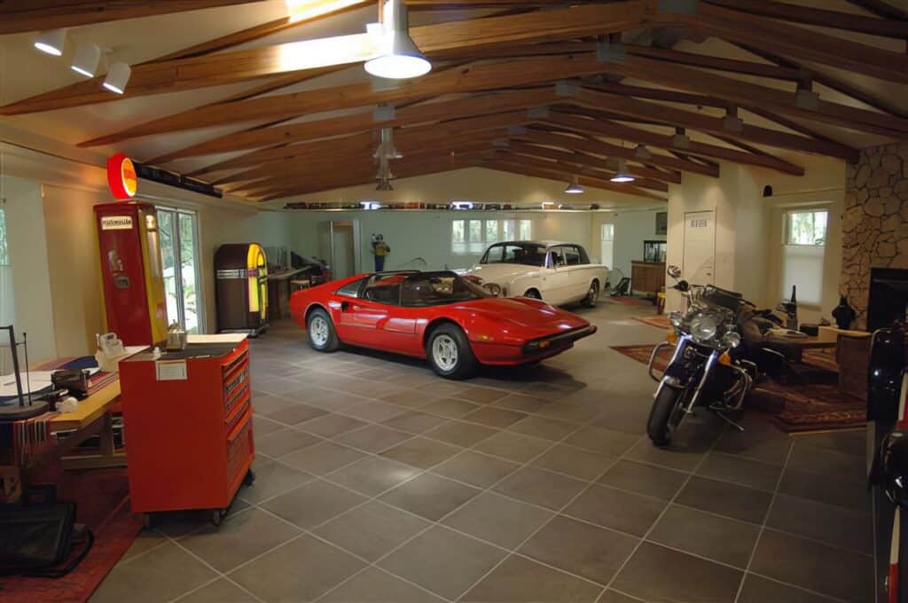 Q22733 Pictures of Garages 18