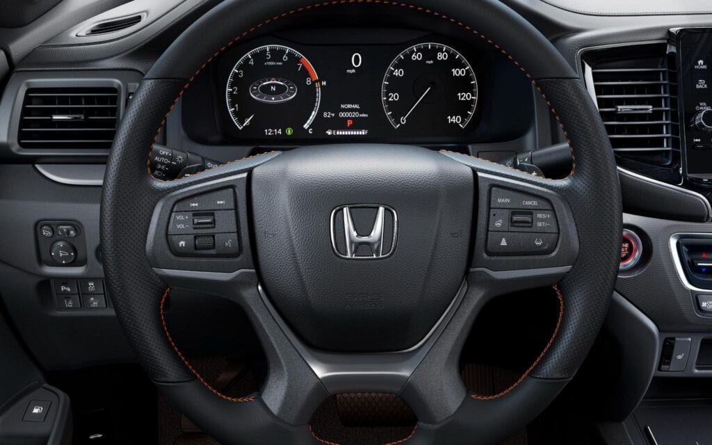 2025 Honda Ridgeline TrailSport steering wheel