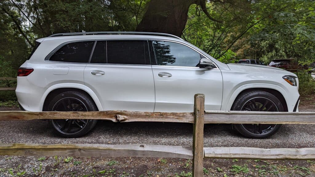 2024 Mercedes Benz GLS 580 Side