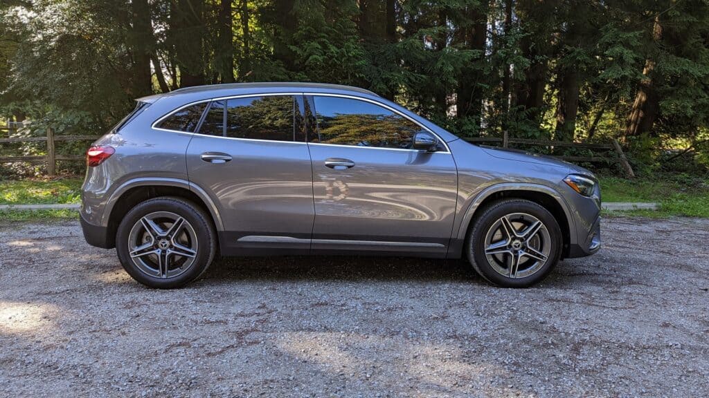 2024 Mercedes Benz GLA 250 4MATIC Side