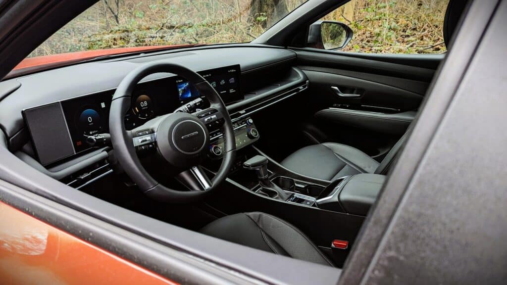 2025 Hyundai Santa Cruz front interior