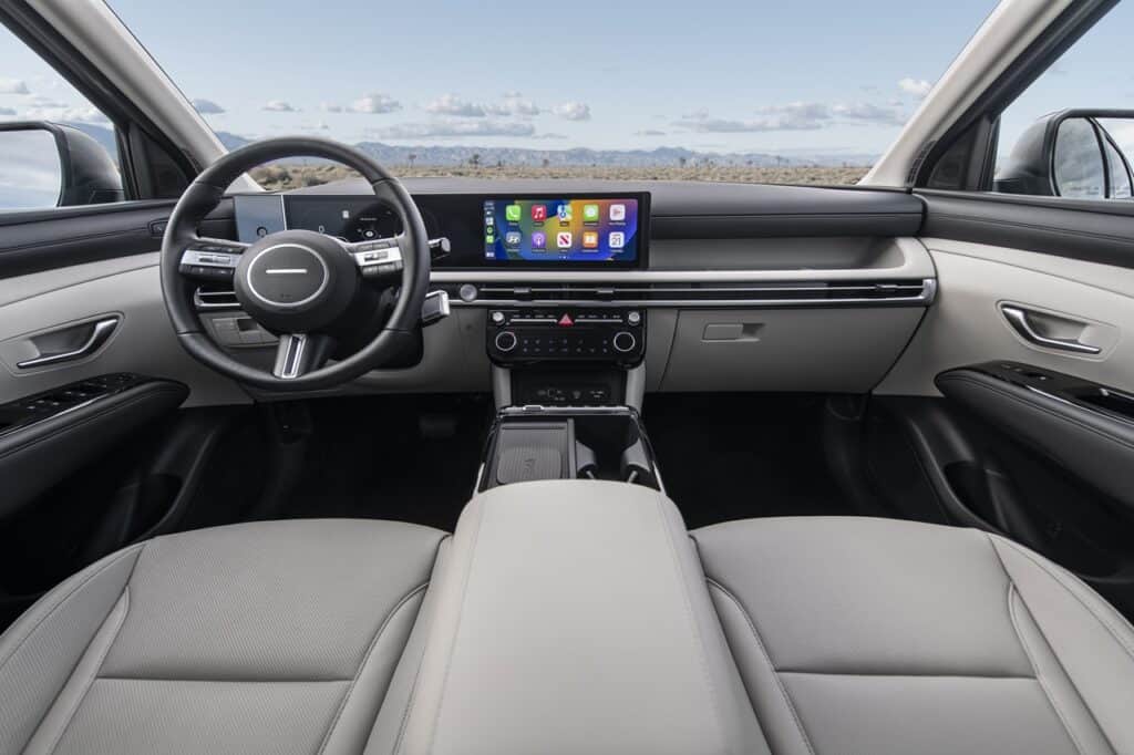 2025 Hyundai Tucson XRT Interior